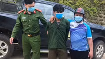 Giả "người rừng" để trốn nã