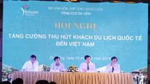 Việt Nam hướng du lịch trở thành ngành kinh tế mũi nhọn và thực hiện Luật du lịch