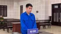 Đóng vai sếp hãng hàng không để lừa đảo gần 2 tỉ đồng