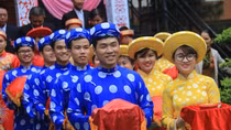 Ngắm lễ cưới tập thể của 5 cặp đôi công nhân lung linh và ấm áp trong ngày mưa ở Đà Nẵng