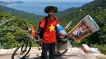 9X đạp xe xuyên Việt bán áo lấy tiền xây trường cho trẻ vùng cao