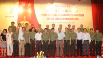 Làm rõ hơn cơ sở lý luận và thực tiễn về quá trình xây dựng và phát triển của lực lượng ANND
