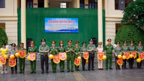 Sôi nổi giải bóng chuyền hơi nữ Công an tỉnh Hà Giang