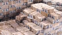 Ai cướp 1 tỉ USD của Saddam Hussein?