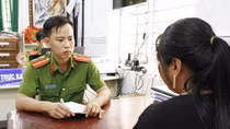 Những cán bộ Công an giành lại mạng sống của người muốn gặp... “Hà bá”