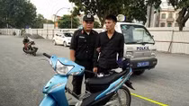 Lực lượng 141 phát hiện và bắt giữ đối tượng trộm xe và tàng trữ ma túy đá