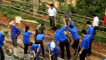 Giàu ảo ở nông thôn
