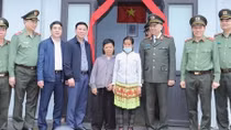 Những ngôi nhà của ý Đảng, lòng dân