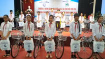 Hà Nội có thêm 4 quận không còn hộ nghèo