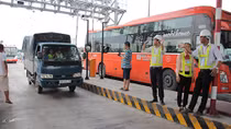 Ngưng xả trạm thu phí Cai Lậy