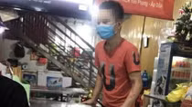 Vợ chồng chủ quán bánh xèo bạo hành dã man trẻ giúp việc 