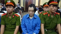 Truy nã Nguyễn Thị Phương Hoàng Trung trong vụ đại án Huỳnh Thị Huyền Như