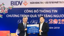 Ngân hàng BIDV dành 20 tỷ đồng trao quà Tết cho người nghèo