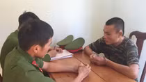 Giả danh cán bộ quản giáo, lừa đảo chiếm đoạt tài sản