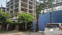 Bỏ tiền tỷ ra “mua khổ”
