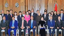 Chủ tịch nước Trần Đại Quang gặp gỡ cộng đồng người Việt Nam tại Nhật Bản