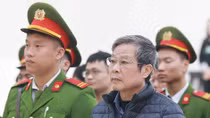 Cựu Bộ trưởng Nguyễn Bắc Son dùng nguồn nào để nộp lại 3 triệu USD nhận hối lộ?