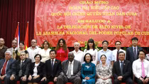 Thắt chặt tình hữu nghị anh em Việt Nam - Cuba