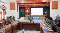 Thứ trưởng Nguyễn Văn Sơn chỉ đạo công tác cứu nạn tại Hướng Hóa, Quảng Trị
