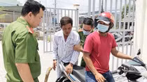 Không để người chờ máy, máy chờ người…