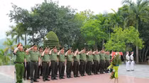Đoàn Văn phòng Bộ Công an về nguồn tại khu di tích Nha Công an Trung ương