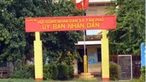Lãnh đạo một xã ở Cà Mau chi khống gần tỷ đồng