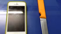 2 vợ chồng bị cướp Iphone trên đoạn đường vắng