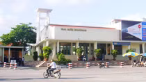 Tàu hỏa được đón, trả khách tại ga Hải Dương