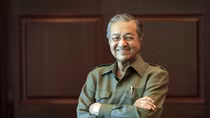 Mahathir Mohamad: Sẽ quay lại sau 15 năm