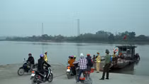 Không còn tình trạng ùn ứ tại bến phà Tuần Mây 