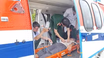 Điều trực thăng ra Trường Sa cấp cứu ngư dân lâm bệnh nặng