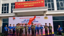 Ra quân tình nguyện “Kỳ nghỉ hồng” và thăm Mẹ Việt Nam anh hùng