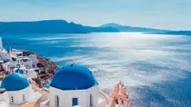 Santorini: Hòn đảo trắng và xanh