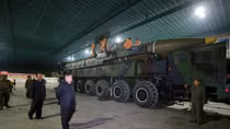 Hé lộ bí mật tên lửa Hwasong-15 của Triều Tiên