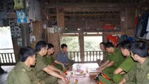 Nóng bỏng đấu tranh chống tội phạm ma túy ở Hang Kia, Pà Cò