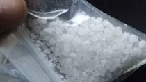Bắt giữ 2 đối tượng tàng trữ trái phép ma túy