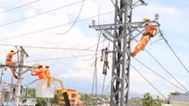 EVN Hà Nội mở đường dây nóng phục vụ khách hàng dịp cao điểm