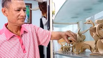 Người níu giữ hồn Việt cùng tre