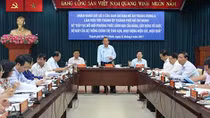 Phó Thủ tướng Thường trực Trương Hòa Bình làm việc với Thành ủy TPHCM