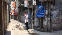 “BRT đi bộ” dành cho học sinh - lộ bất cập