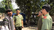 Người “cầm cân, nảy mực” ở làng Suối Đá
