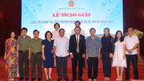 Tôn vinh Người Thẩm phán nhân văn, thượng tôn pháp luật