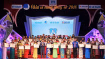 Tôn vinh 48 thầy cô giáo tiêu biểu, hết lòng vì trẻ khuyết tật