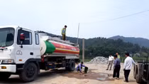 Phát hiện nhiều cơ sở bán xăng bẩn