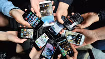Khốc liệt cuộc chiến smartphone