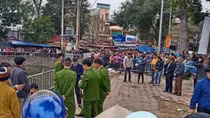 Mâu thuẫn gia đình, cô gái trẻ nhảy hồ tự tử ngày 1 Tết