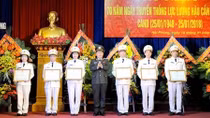Chủ động ứng dụng thành tựu công nghệ vào công tác quản lý