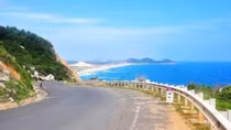 Không đầu tư BOT trên đường độc đạo ven biển