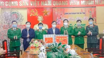 Bí thư Tỉnh ủy đến thăm, chúc Tết Công an TP Hà Tĩnh