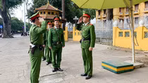 Những chiến sỹ Cảnh sát bảo vệ cơ quan đại diện Ngoại giao
